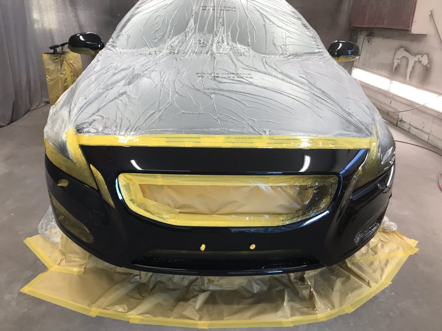 ボルボ V70 飛び石 小傷 修理 フロントバンパー 左ドア 塗装 Rin Cars株式会社 リンカーズ 稲沢市の自動車整備 板金 国産車からアメ車 までお任せください